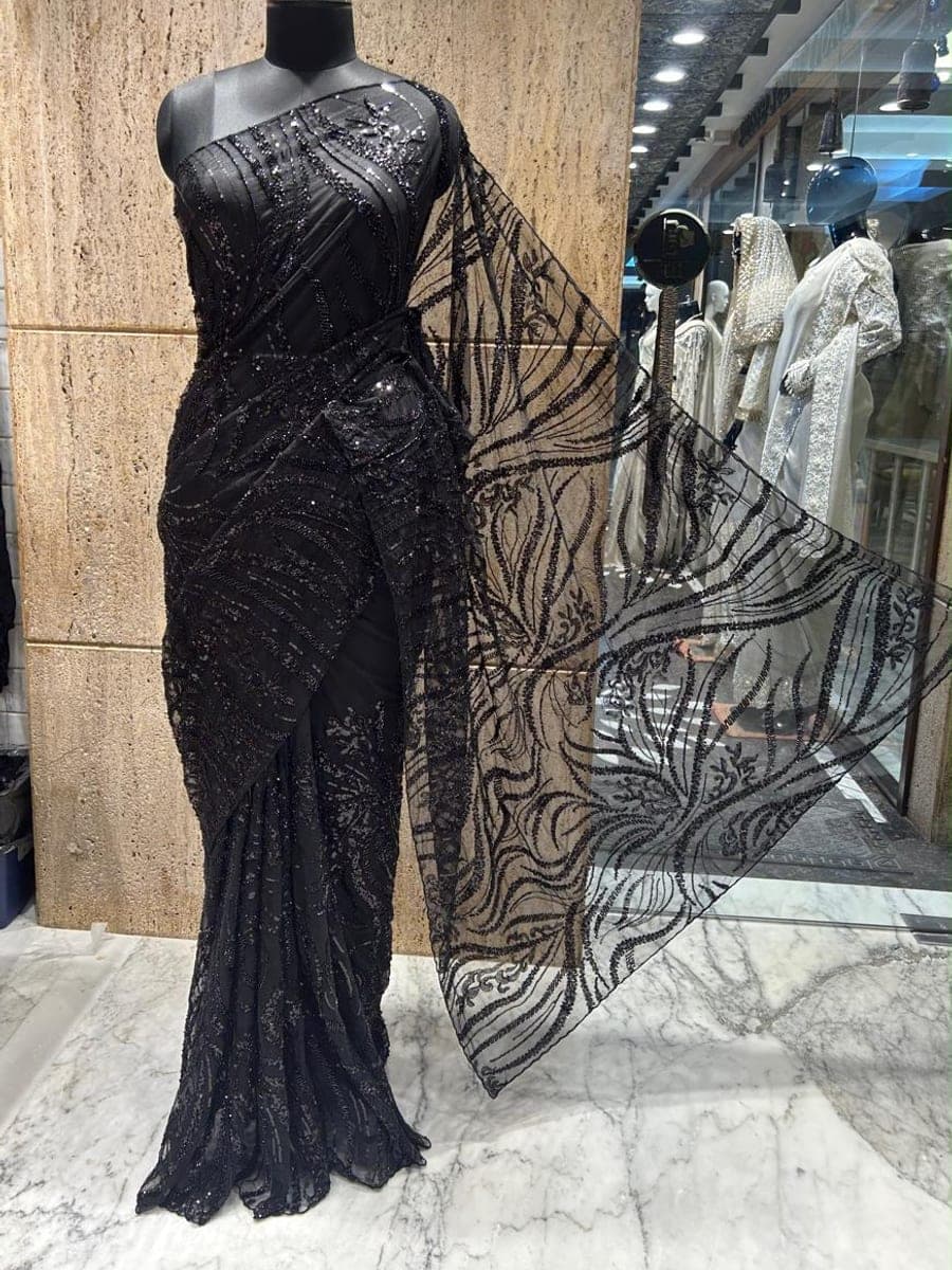 Indian Saree 08 — front view